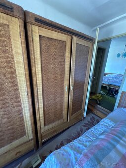 Stare satni skrine po babicce - retro - 2