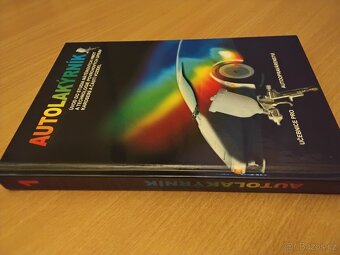 Kniha Autolakýrník - 2