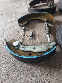 Brzdové bubny Renault Clio 3+pakny. - 2