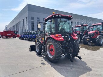 Prodam traktor HANWO HWB 604C, STAGE V, pohodlná kabina - 2