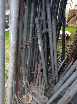 Lešení bosta 70 - 2