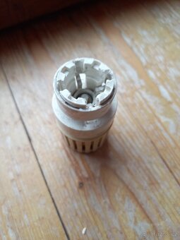 Hlavice termostatická Giacomini - 2