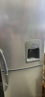 LG lednice s výdejníkem vody/ledu - 2