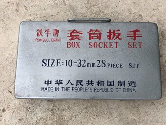 Gola sada China. - 2