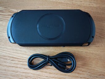 Playstation psp 1004E - 2