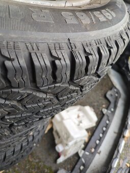 Sada pneu s ALU disky originál 15" 5x100 pneu 196/65R15 - 2