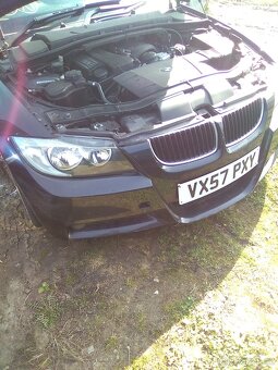 BMW E90 318i anglická verze díly / na díly - 2