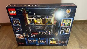 Lego 75810 Stranger things - 2