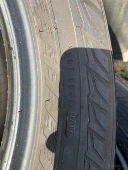 Prodám letní pneu Nokian line suv R17 225/65R17 - 2