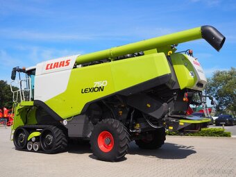 CLAAS Lexion 750TT + V900 - 2