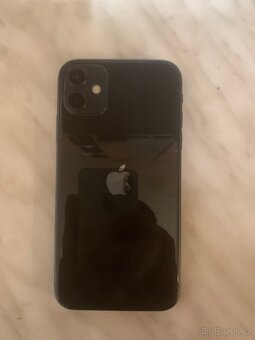 iPhone 11 64GB - 2