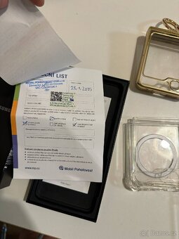 Samsung Galaxy z-flip 6 256gb - 2
