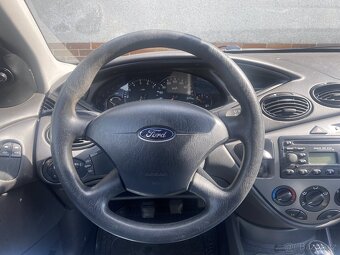 Ford Focus 2004 - 2
