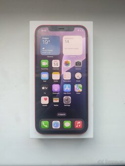 iPhone 12 256GB Červená + Příslušenství - 2