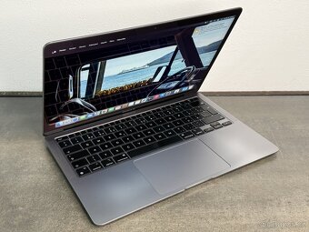 MacBook Air 13'' 2020 / M1 / 16GB / 256GB SSD / Space Gray - 2