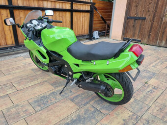 Kawasaki ZZR 600 - díly - 2