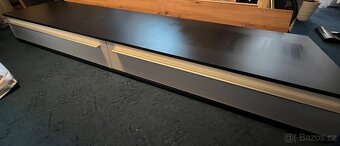 Skříň pod tv - 2