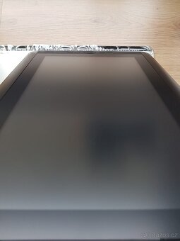 Wacom Cintiq 13HD Interactive Pen Display - 2