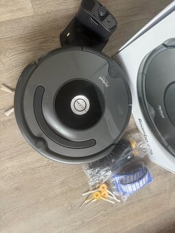 IRobot Roomba 676 wifi - 2