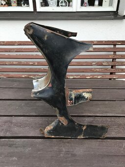 Jawa 250 třídílné podsedadlové plechy - 2