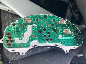 Budíky Mitsubishi 3000 GT - 2