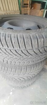 Zimní pneu 215/55/R16 - 2
