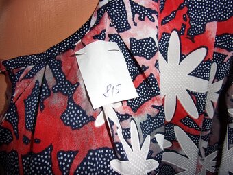 Halenka květovaná, vel. 4 XL, - 2