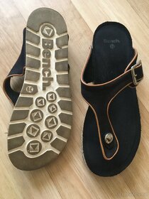 Žabky a letní střevíčky - 2