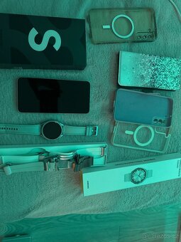 Samsung Galaxy S22+ Samsung Watch 6classic - 2