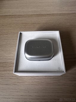 Bang & Olufsen Beoplay E11 - 2