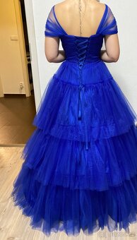 Plesové/maturitní šaty - 2