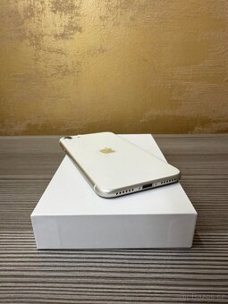 Apple iPhone SE 2022 128GB bílá, TOP stav, baterie 100% - 2