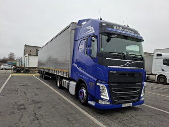 Tahač Volvo FH13 + návěs Kögel - 2
