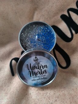 Knižní svíčka - Umbra Mortis (Hunt Athalar) - 2