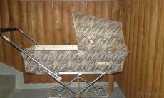 Retro kočárek pro panenky Liberta - 2