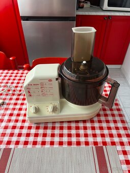 ETA 0024 kuchyňský robot - 2