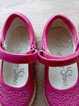 Dívčí baleríny velikost 21 - 2