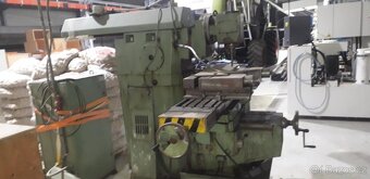 Konzolová frézka TOS FGV 32 (6588) - 2