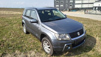 Suzuki Grand Vitara - 2