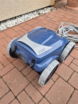 Bazénový vysavač ZODIAC - 2