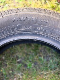 Pneu 175/65R 14 - 2