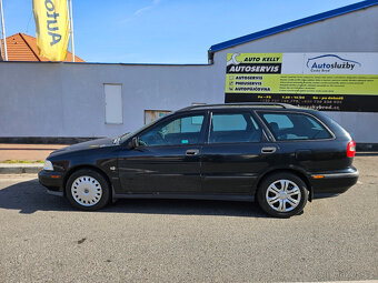 Volvo V40 Combi 1,8i Benzín, 90KW - 2