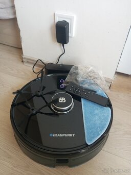 Robotický vysavač s mopem, Nový, PC 21000,- - 2