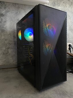 HERNÍ PC | GTX 1080 | Intel Core i5-8500 | 16 RAM | SSD - 2