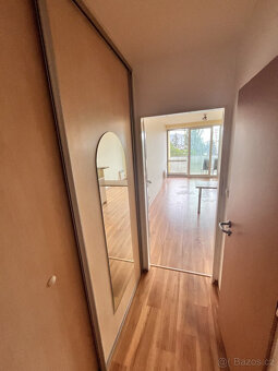 Pronájem bytu 1+kk, Kavaleristů, Hodolany, 13500 Kč/měs, 31 - 2