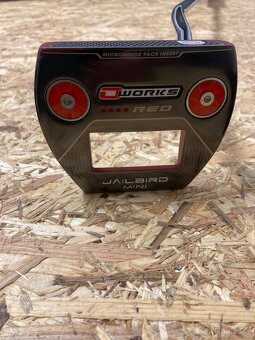 Golfový putter Odyssey O-WORKS Jailbird red - 2
