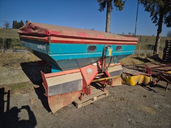 Nesené rozmetadlo Sulky DPX Magnum - 2