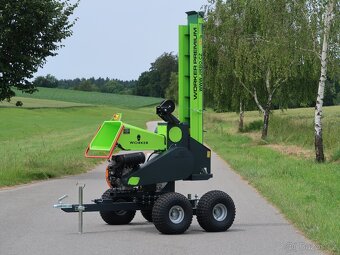 špalíkovač štěpkovač s dopravníkem a spalovacím motem - 2