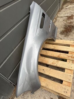 BMW E46 M3 levy blatnik predni - 2