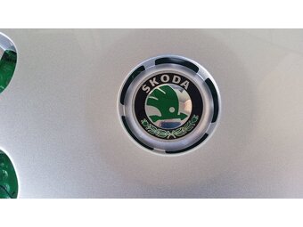 14 velkoplošný kryt kola Škoda Octavia I (1U) 1U0601147E (k - 2